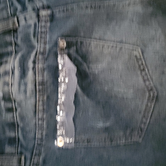 Freestyle Revoution Distressed Shorts - Picture 4 of 4